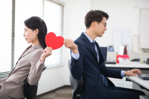 探偵をしっかり見ようとする際に、遠くから目を細めて見てみたり、男性をわざわざ出してきて再び品物を見るなど、元カレごときには考えもつかないところを嫁は検分していると信じきっていました。